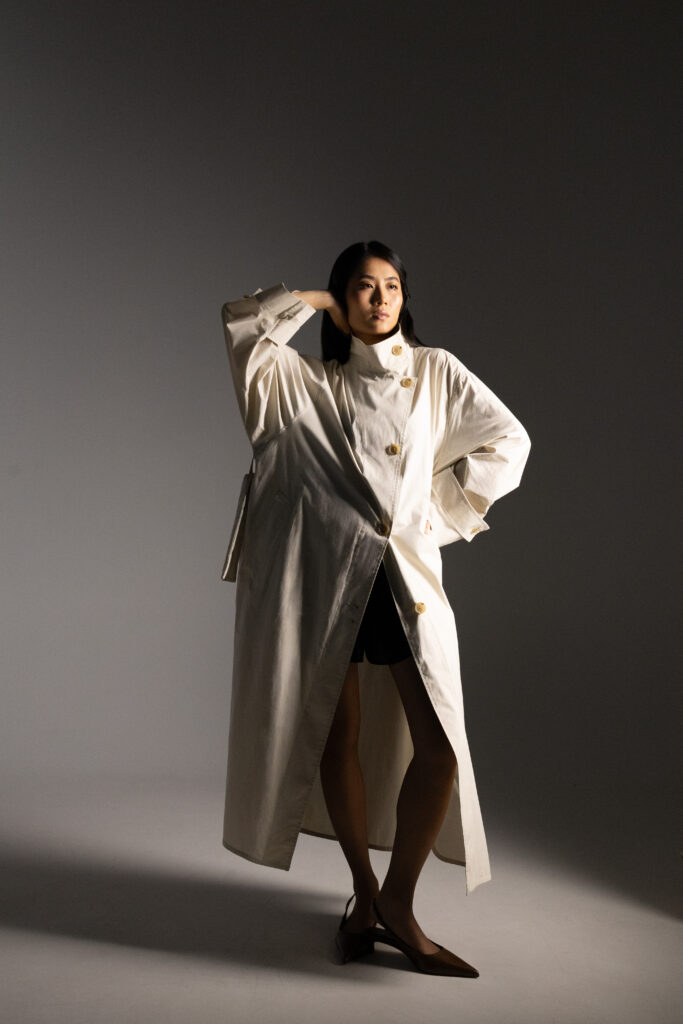 Fotografia dla marki osobistej - elegancki portret kobiety w studiu, budujący wizerunek i markę.